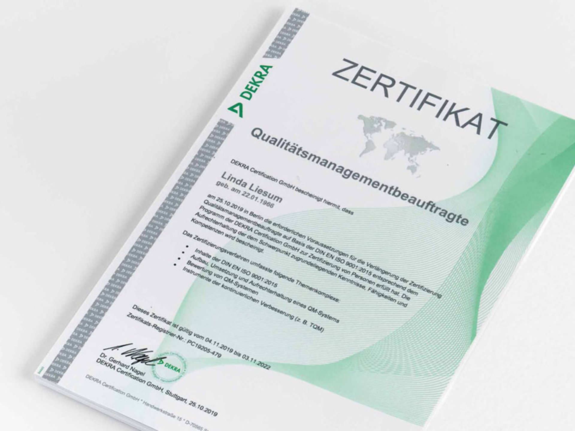 DEKRA Zertifikatsverlängerung