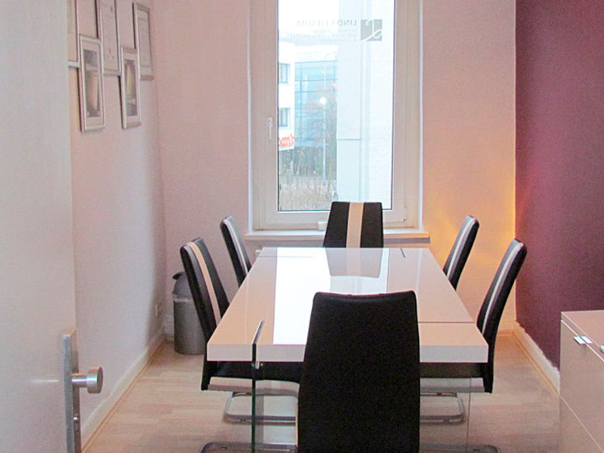 Büro eröffnet Bild 1